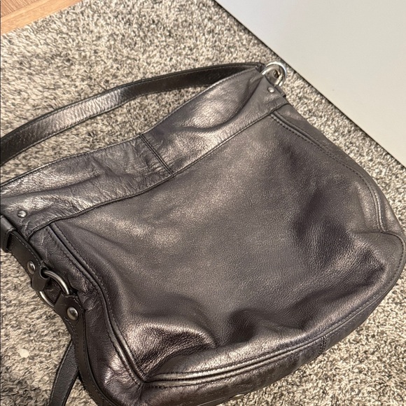 Coach silver hobo slouchy metallic Elegant Black Leather Shoulder Bag purse soft - Picture 11 of 11